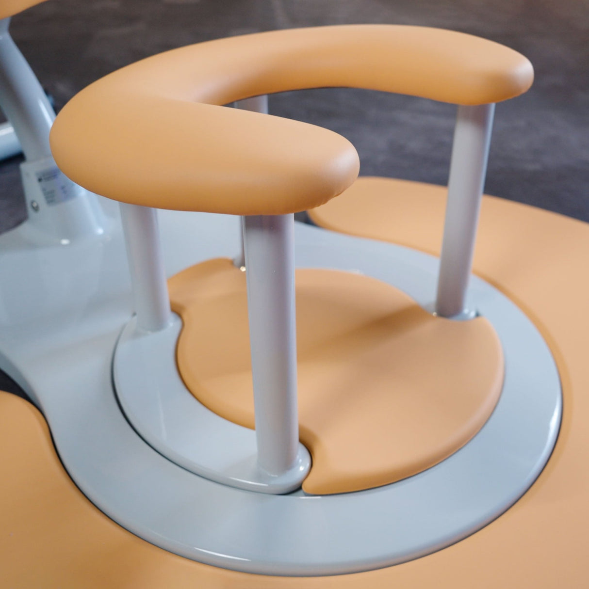 MultiTrac® | Febromed-Furniture-Birth Supplies Canada