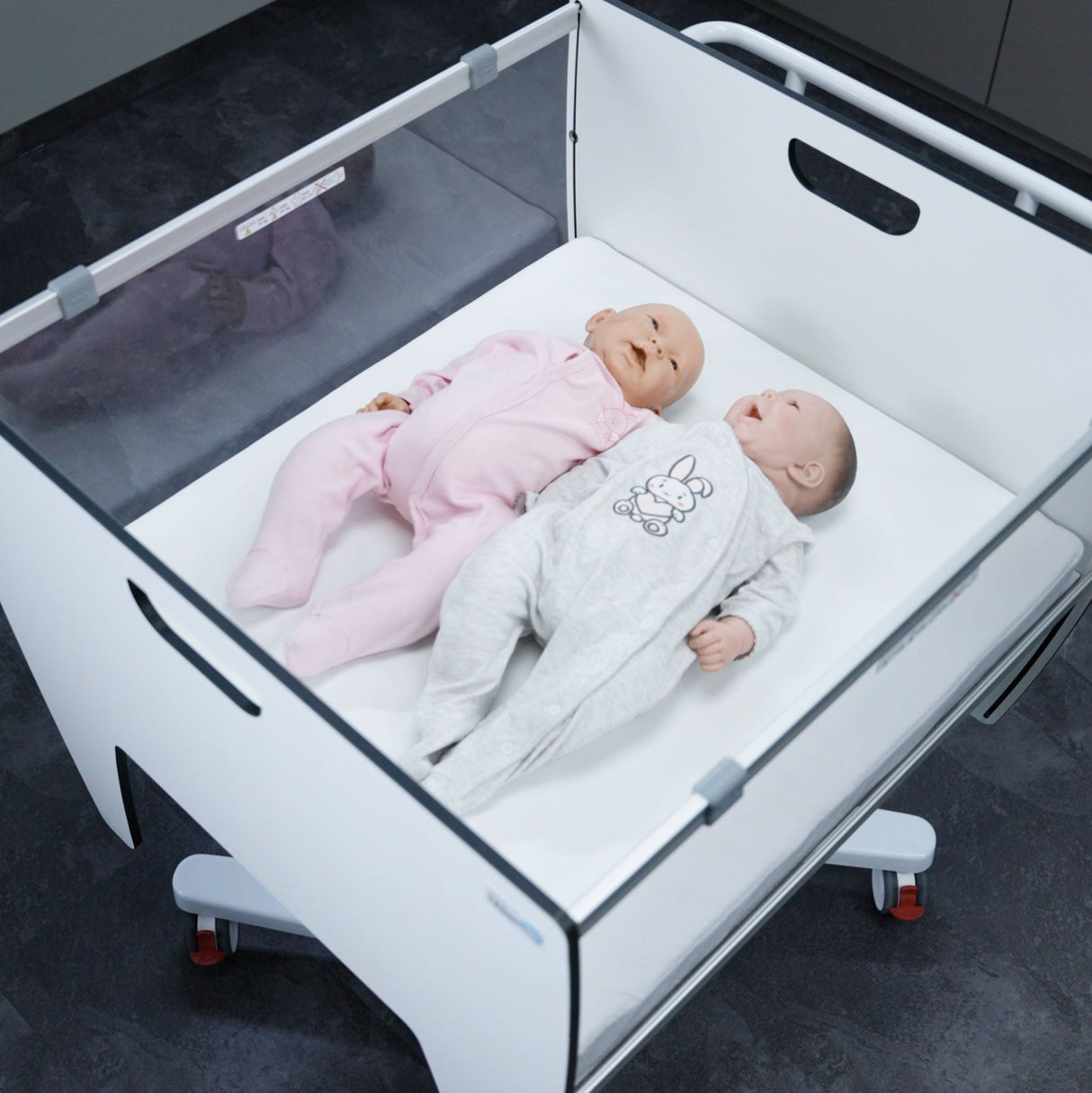 SidebySide 2.0 Twin | Febromed-Furniture-Birth Supplies Canada