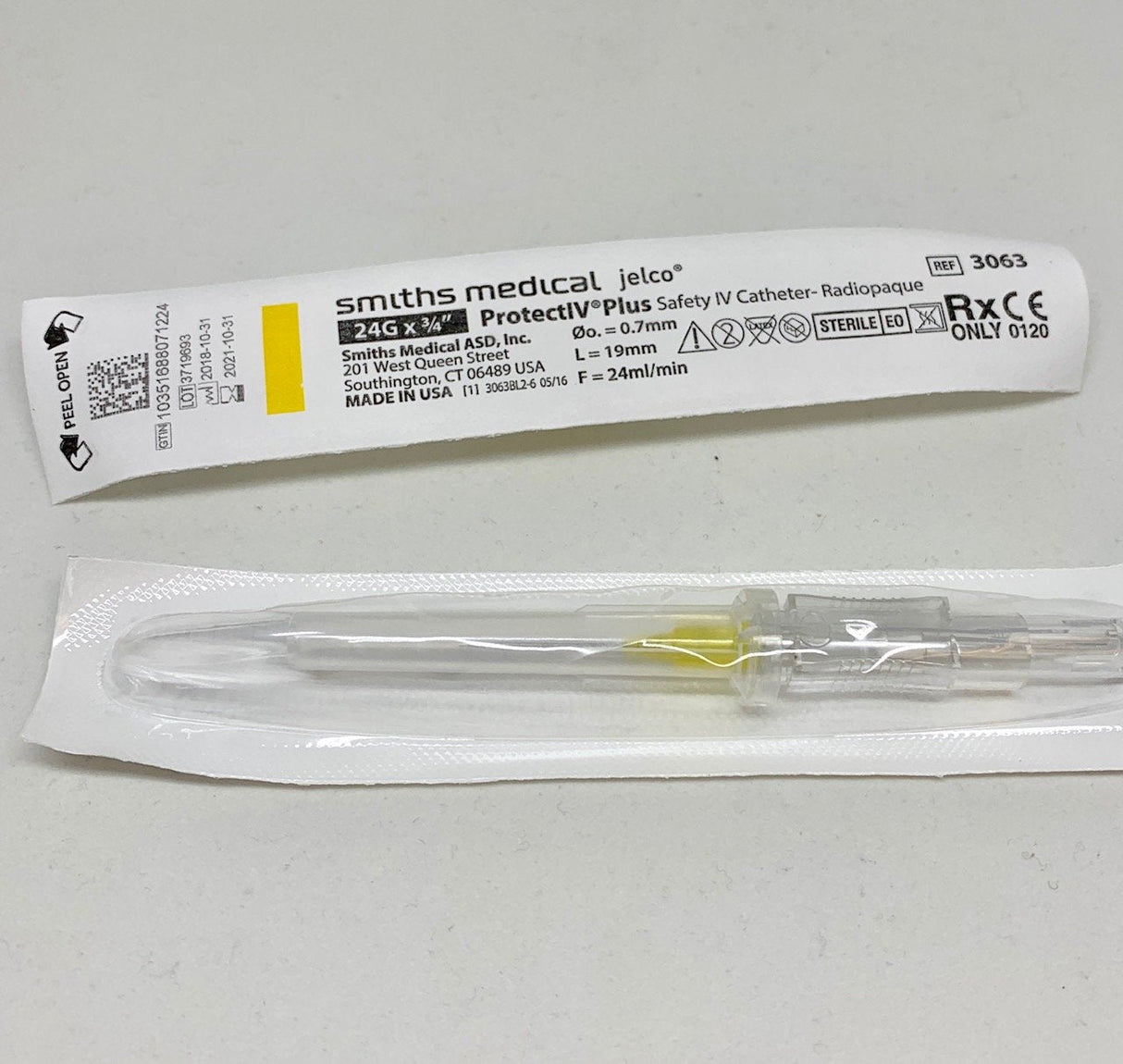 Jelco PROTECTIV PLUS Safety IV Catheters-Medical Devices-Birth Supplies Canada